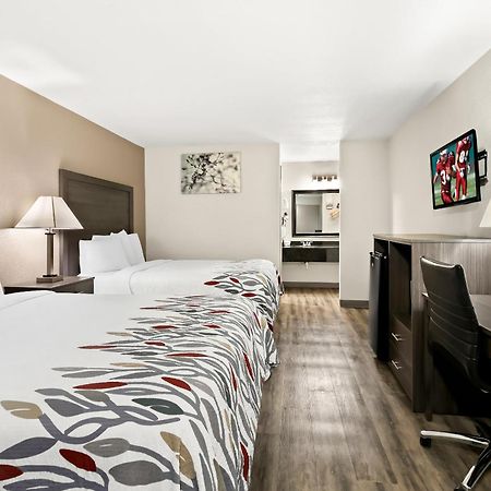 Red Roof Inn & Suites Дункан Экстерьер фото