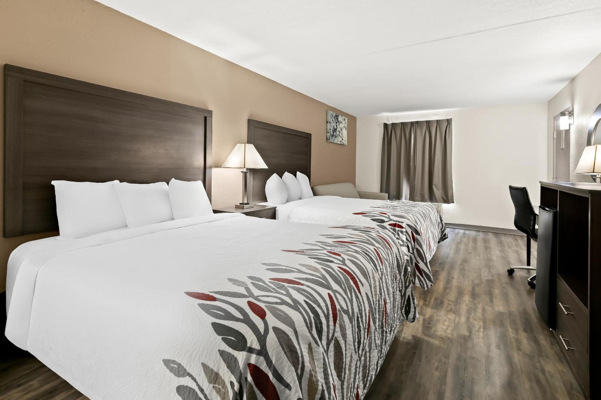 Red Roof Inn & Suites Дункан Экстерьер фото